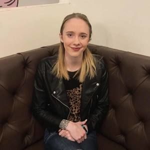 Meet your Posher, Hillary